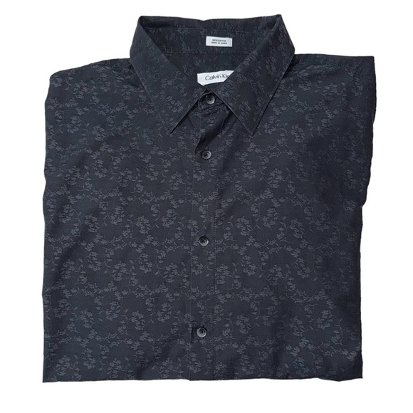 Calvin klein (EUC) 100% Cotton Men’s Long Sleeve Button Up Shirt, Size Large - Picture 4 of 10